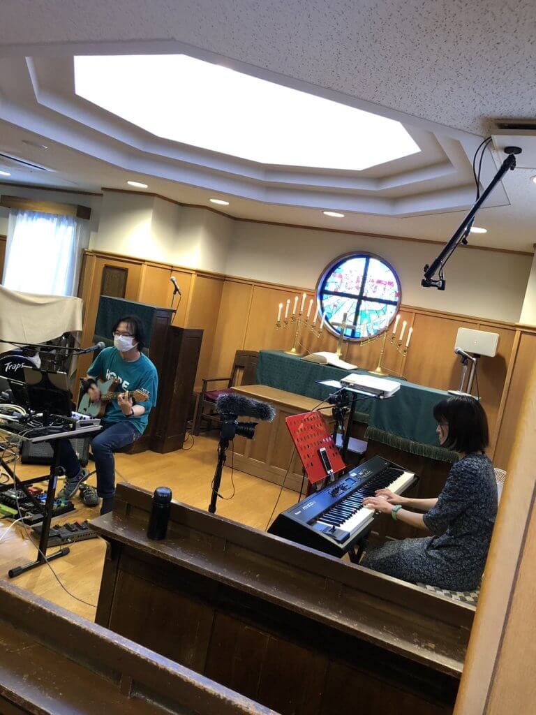 イブニングチャペル